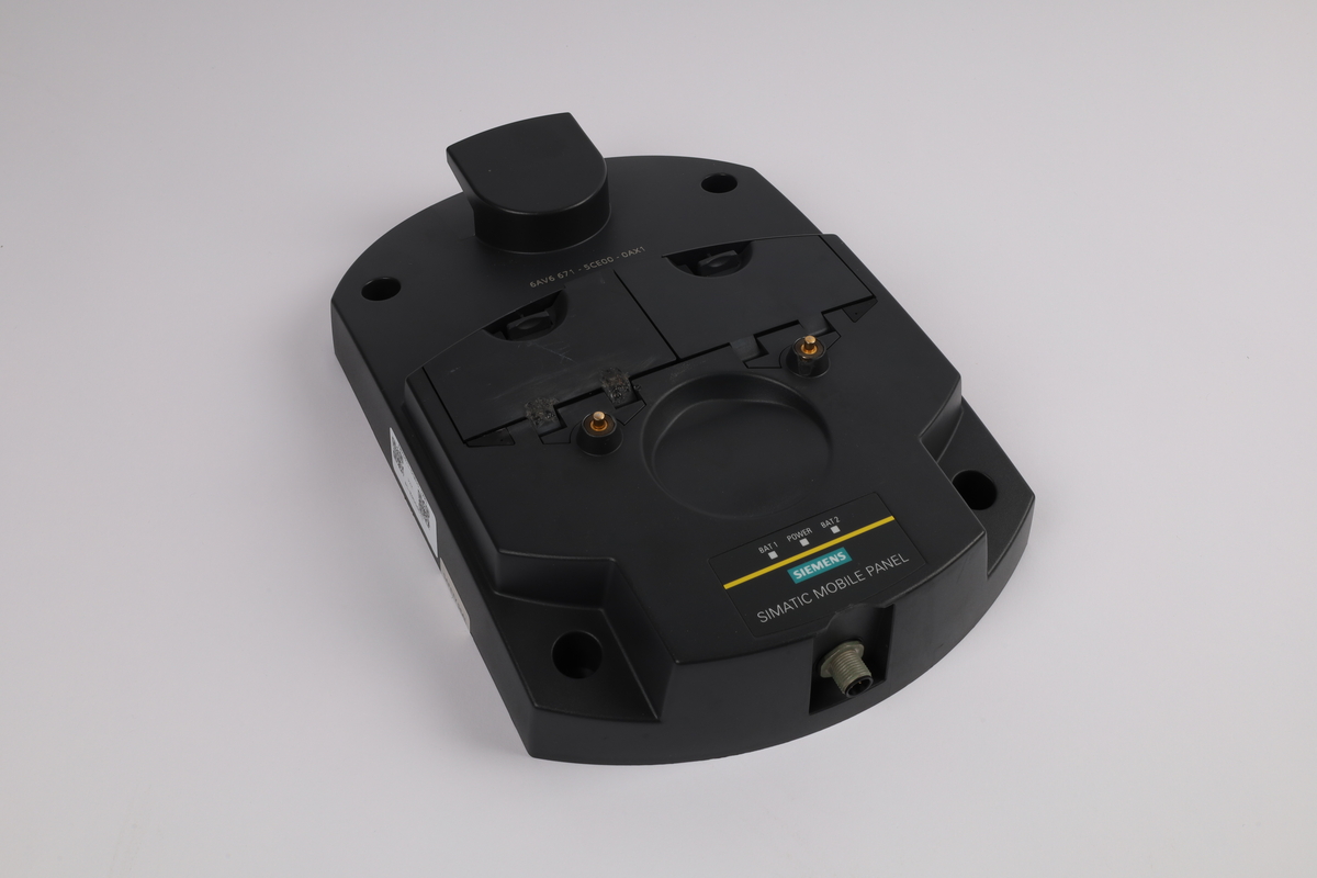 SIEMENS 6AV6671-5CE00-0AX1 Operator Panel – Professional HMI Solution