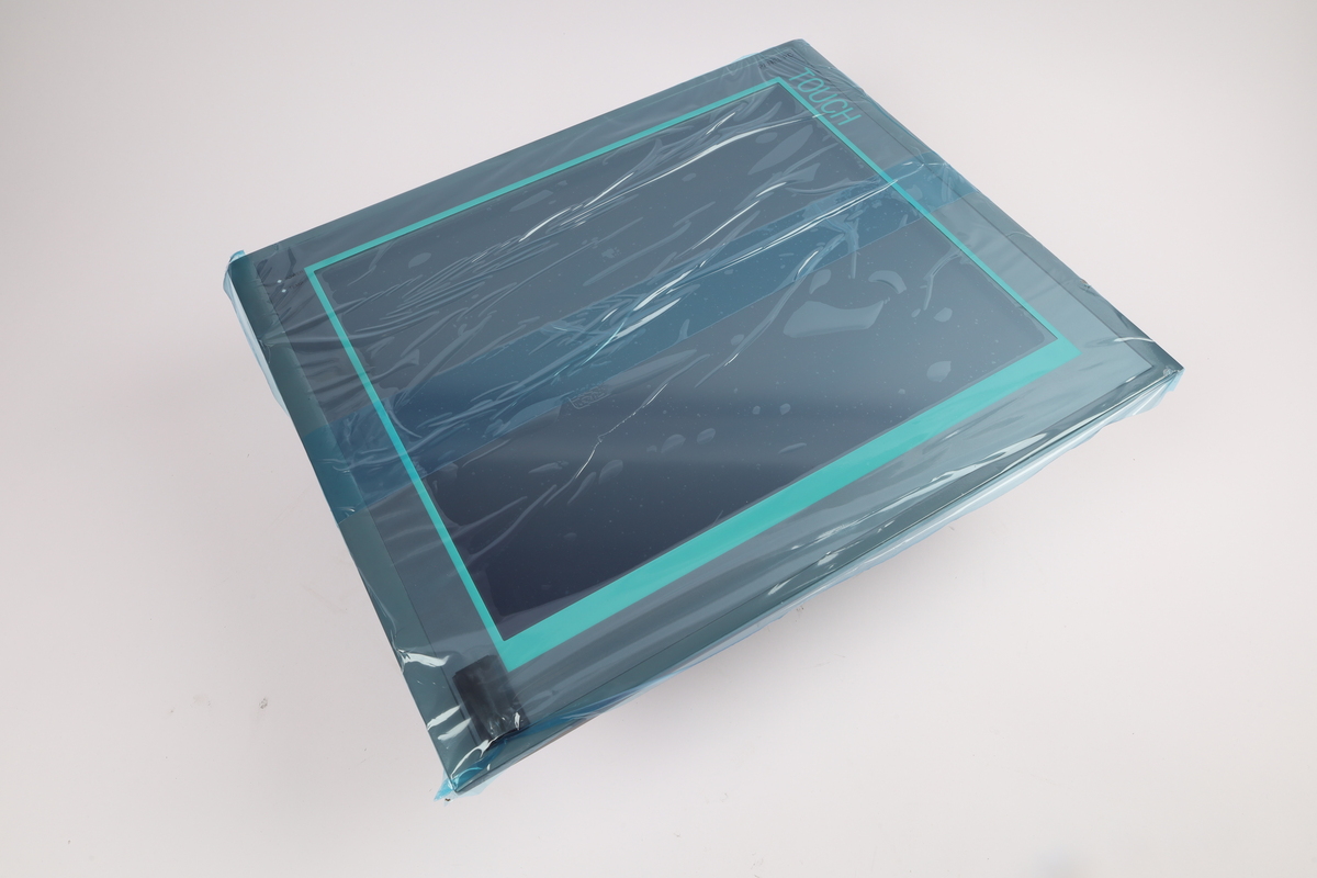 SIEMENS 6AV7875-0BC20-1AC0 Touch Panel, Professional HMI Solution