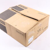 SIEMENS 6AV7241-5EA05-0JA2 Industrial Touch Panel Operator Interface